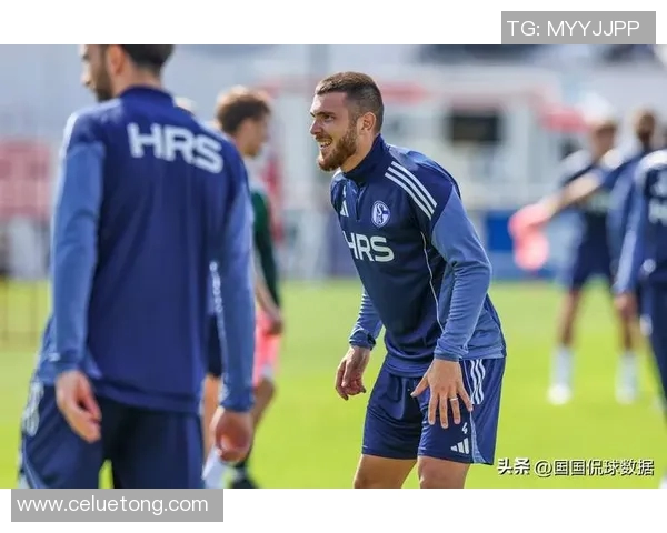 沙尔克04客场疲软法兰克福斩获胜利 沙尔克04客场疲软法兰克福斩获胜利